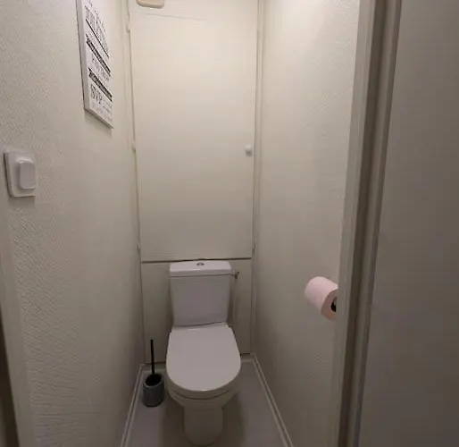 アパート Chez Paulette, Cosy Au Centre De ジェラールメ